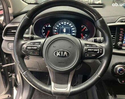 Киа Соренто 2015 в Одессе на Automoto.ua Киа Соренто, объемом двигателя 2.2 л и пробегом 154 тыс. км за 20000 $, фото 12 на Automoto.ua
