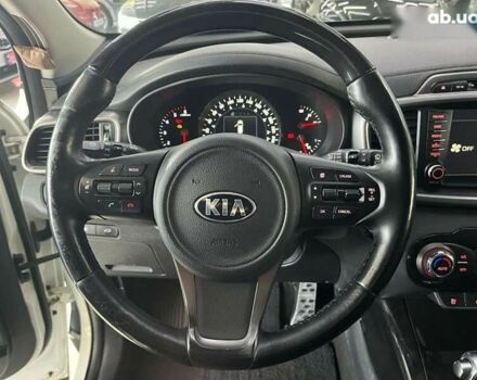 Киа Соренто, объемом двигателя 2.2 л и пробегом 250 тыс. км за 19000 $, фото 13 на Automoto.ua