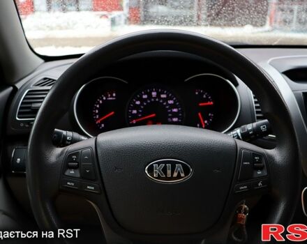 Кіа Соренто, об'ємом двигуна 2.4 л та пробігом 77 тис. км за 12900 $, фото 4 на Automoto.ua