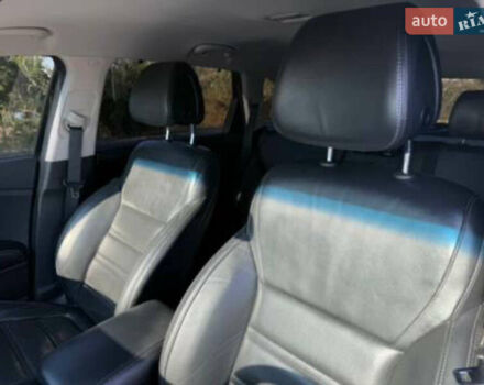 Кіа Соренто, об'ємом двигуна 2.2 л та пробігом 191 тис. км за 19900 $, фото 27 на Automoto.ua