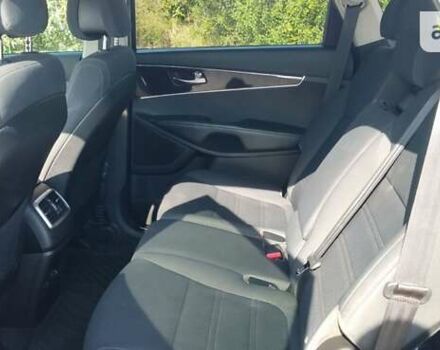 Киа Соренто, объемом двигателя 2.36 л и пробегом 145 тыс. км за 17200 $, фото 11 на Automoto.ua