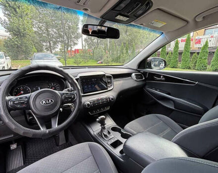 Кіа Соренто, об'ємом двигуна 2.4 л та пробігом 138 тис. км за 14000 $, фото 37 на Automoto.ua