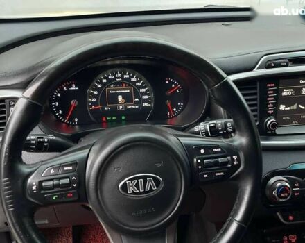 Кіа Соренто, об'ємом двигуна 2.2 л та пробігом 128 тис. км за 19900 $, фото 9 на Automoto.ua