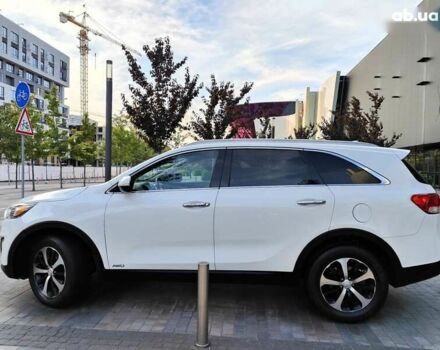 Кіа Соренто, об'ємом двигуна 2 л та пробігом 187 тис. км за 12990 $, фото 11 на Automoto.ua