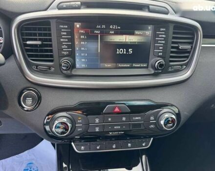 Кіа Соренто, об'ємом двигуна 2 л та пробігом 175 тис. км за 21500 $, фото 15 на Automoto.ua