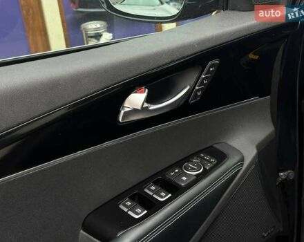 Киа Соренто, объемом двигателя 2 л и пробегом 132 тыс. км за 17500 $, фото 10 на Automoto.ua