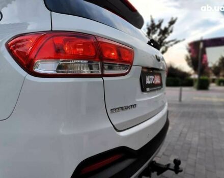 Кіа Соренто, об'ємом двигуна 2 л та пробігом 187 тис. км за 12990 $, фото 16 на Automoto.ua