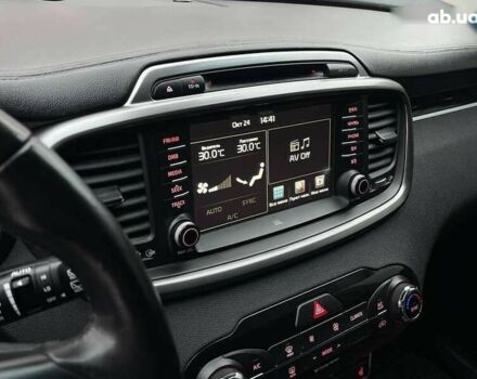 Кіа Соренто, об'ємом двигуна 2.2 л та пробігом 128 тис. км за 19900 $, фото 10 на Automoto.ua