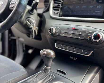 Кіа Соренто, об'ємом двигуна 2.4 л та пробігом 138 тис. км за 14000 $, фото 46 на Automoto.ua