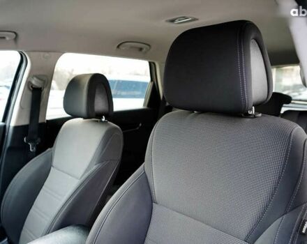Киа Соренто, объемом двигателя 2.2 л и пробегом 204 тыс. км за 17999 $, фото 18 на Automoto.ua
