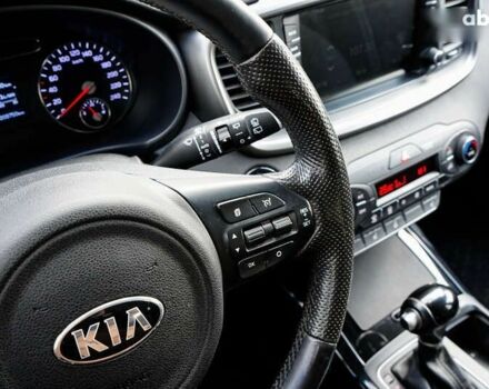 Киа Соренто, объемом двигателя 2.2 л и пробегом 203 тыс. км за 17700 $, фото 22 на Automoto.ua