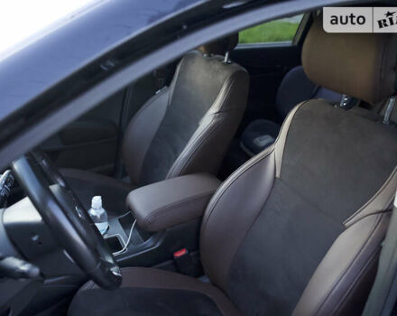 Киа Соренто, объемом двигателя 2.36 л и пробегом 102 тыс. км за 14500 $, фото 8 на Automoto.ua