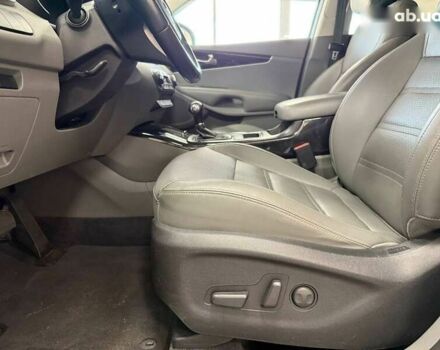 Киа Соренто, объемом двигателя 2 л и пробегом 168 тыс. км за 14990 $, фото 17 на Automoto.ua