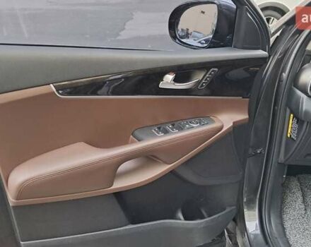 Кіа Соренто, об'ємом двигуна 2.2 л та пробігом 185 тис. км за 22500 $, фото 10 на Automoto.ua