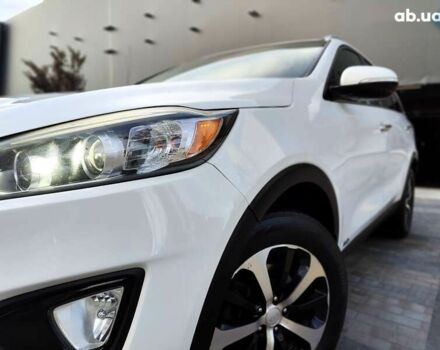 Кіа Соренто, об'ємом двигуна 2 л та пробігом 187 тис. км за 12990 $, фото 1 на Automoto.ua