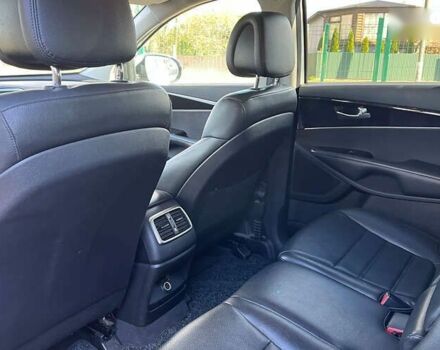 Киа Соренто, объемом двигателя 2.4 л и пробегом 129 тыс. км за 14200 $, фото 18 на Automoto.ua