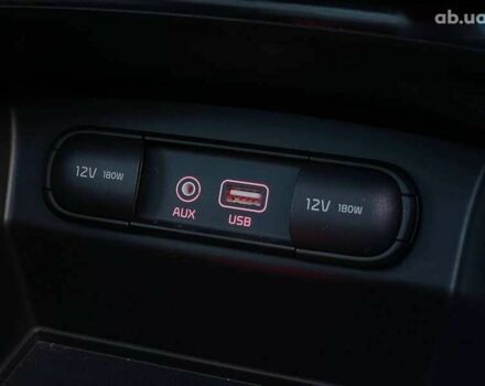 Киа Соренто, объемом двигателя 3.3 л и пробегом 217 тыс. км за 13199 $, фото 29 на Automoto.ua