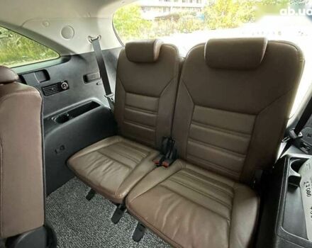 Кіа Соренто, об'ємом двигуна 2.2 л та пробігом 128 тис. км за 19900 $, фото 17 на Automoto.ua