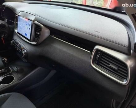 Киа Соренто, объемом двигателя 2.4 л и пробегом 151 тыс. км за 16200 $, фото 24 на Automoto.ua