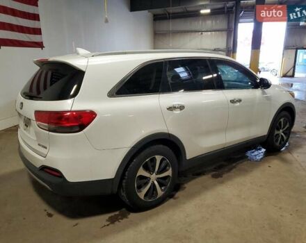 Киа Соренто, объемом двигателя 2 л и пробегом 98 тыс. км за 2000 $, фото 3 на Automoto.ua