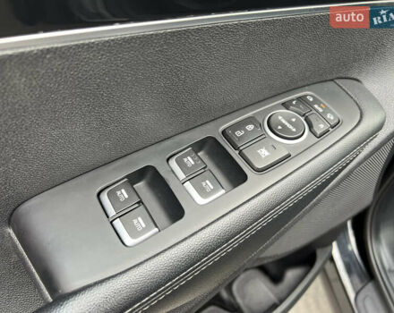 Киа Соренто 2016 в Трускавце на Automoto.ua Киа Соренто, объемом двигателя 0 л и пробегом 225 тыс. км за 23000 $, фото 23 на Automoto.ua