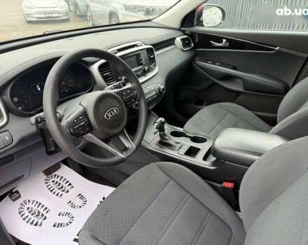 Кіа Соренто, об'ємом двигуна 2.4 л та пробігом 109 тис. км за 10900 $, фото 10 на Automoto.ua