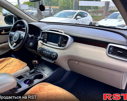 Киа Соренто, объемом двигателя 2.4 л и пробегом 112 тыс. км за 16200 $, фото 12 на Automoto.ua