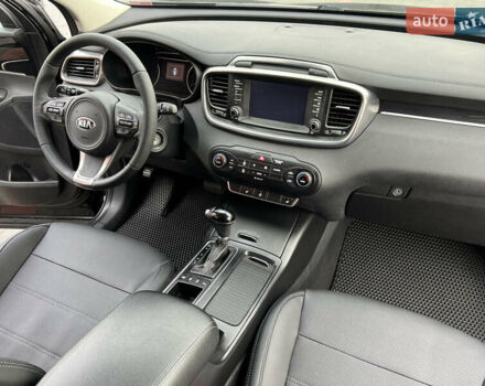 Киа Соренто 2016 в Трускавце на Automoto.ua Киа Соренто, объемом двигателя 0 л и пробегом 225 тыс. км за 23000 $, фото 25 на Automoto.ua