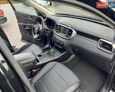 Киа Соренто 2016 в Трускавце на Automoto.ua Киа Соренто, объемом двигателя 0 л и пробегом 225 тыс. км за 23000 $, фото 19 на Automoto.ua