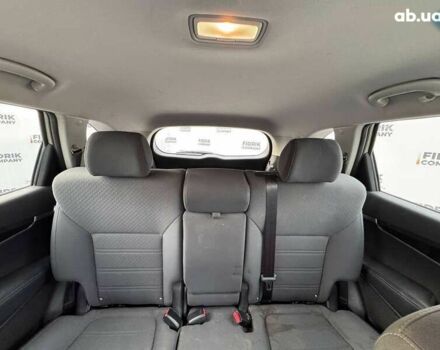 Киа Соренто, объемом двигателя 2.4 л и пробегом 216 тыс. км за 10900 $, фото 12 на Automoto.ua