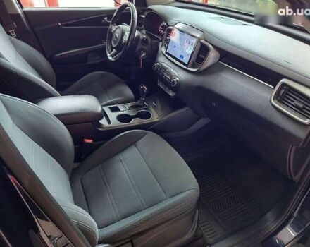 Киа Соренто, объемом двигателя 2.4 л и пробегом 151 тыс. км за 16200 $, фото 21 на Automoto.ua