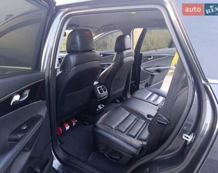 Киа Соренто, объемом двигателя 3.3 л и пробегом 210 тыс. км за 17500 $, фото 15 на Automoto.ua