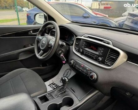 Киа Соренто, объемом двигателя 2.4 л и пробегом 216 тыс. км за 10900 $, фото 14 на Automoto.ua