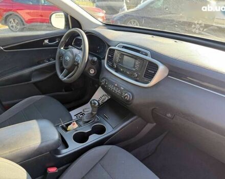 Киа Соренто, объемом двигателя 2.4 л и пробегом 205 тыс. км за 10700 $, фото 13 на Automoto.ua