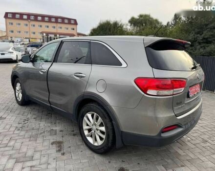 Киа Соренто, объемом двигателя 2.4 л и пробегом 216 тыс. км за 10900 $, фото 4 на Automoto.ua