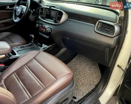 Киа Соренто, объемом двигателя 2.2 л и пробегом 126 тыс. км за 21600 $, фото 17 на Automoto.ua