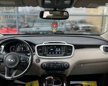 Кіа Соренто, об'ємом двигуна 2 л та пробігом 80 тис. км за 17700 $, фото 12 на Automoto.ua