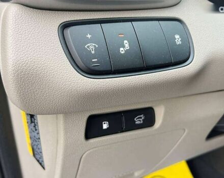 Кіа Соренто, об'ємом двигуна 2 л та пробігом 80 тис. км за 17700 $, фото 9 на Automoto.ua