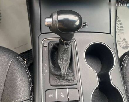 Кіа Соренто, об'ємом двигуна 0 л та пробігом 83 тис. км за 18700 $, фото 14 на Automoto.ua