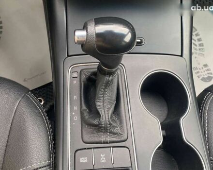 Киа Соренто, объемом двигателя 0 л и пробегом 83 тыс. км за 18500 $, фото 15 на Automoto.ua