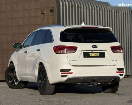 Кіа Соренто, об'ємом двигуна 3.3 л та пробігом 117 тис. км за 18950 $, фото 15 на Automoto.ua