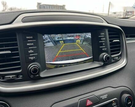 Киа Соренто, объемом двигателя 2.2 л и пробегом 51 тыс. км за 31000 $, фото 18 на Automoto.ua
