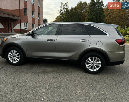 Киа Соренто, объемом двигателя 3.3 л и пробегом 169 тыс. км за 15000 $, фото 9 на Automoto.ua