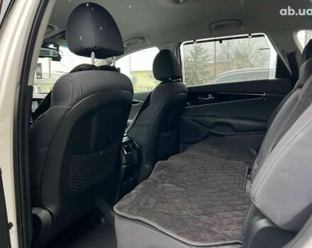 Киа Соренто, объемом двигателя 2.2 л и пробегом 51 тыс. км за 31000 $, фото 22 на Automoto.ua