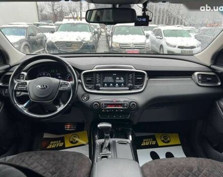 Киа Соренто, объемом двигателя 2.2 л и пробегом 51 тыс. км за 31000 $, фото 10 на Automoto.ua