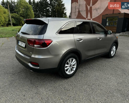 Киа Соренто, объемом двигателя 3.3 л и пробегом 169 тыс. км за 15000 $, фото 6 на Automoto.ua