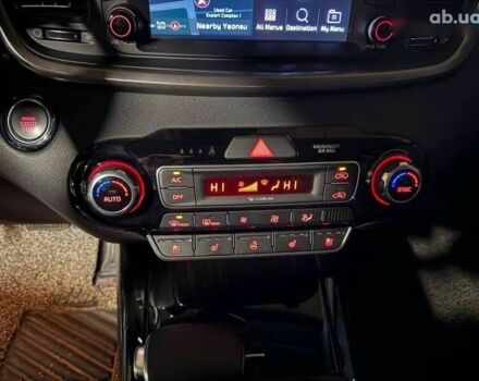 Кіа Соренто, об'ємом двигуна 2 л та пробігом 131 тис. км за 26300 $, фото 13 на Automoto.ua
