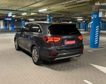 Киа Соренто, объемом двигателя 2 л и пробегом 131 тыс. км за 26300 $, фото 3 на Automoto.ua