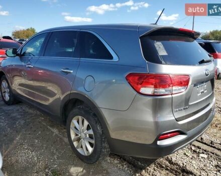 Киа Соренто, объемом двигателя 2.4 л и пробегом 153 тыс. км за 2200 $, фото 1 на Automoto.ua