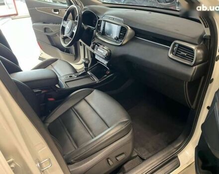Киа Соренто, объемом двигателя 2 л и пробегом 95 тыс. км за 27500 $, фото 20 на Automoto.ua